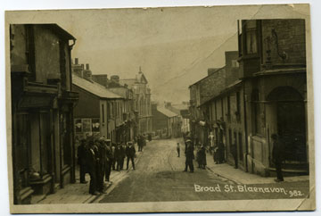 An old photograph of Broad Street