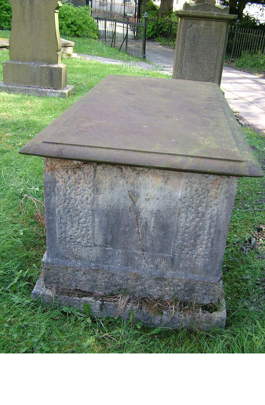 Thomas Deakin