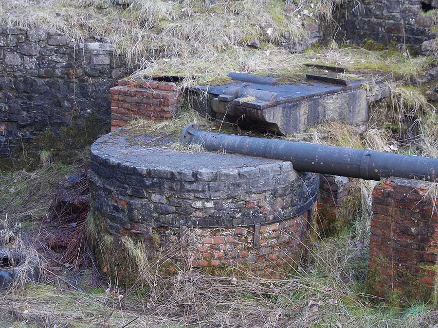 engine pit