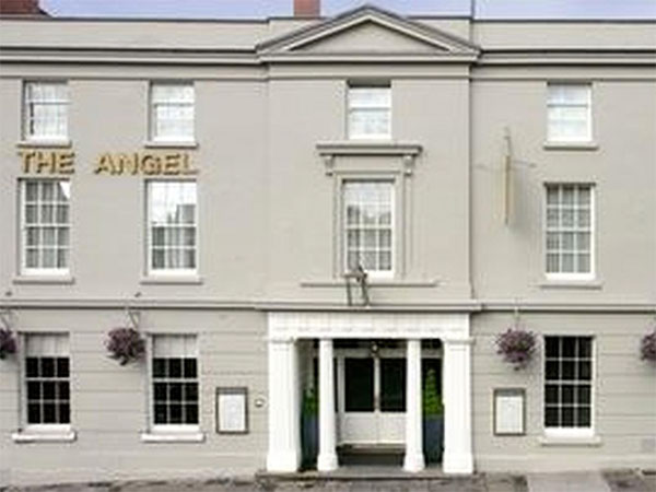 Angel Hotel