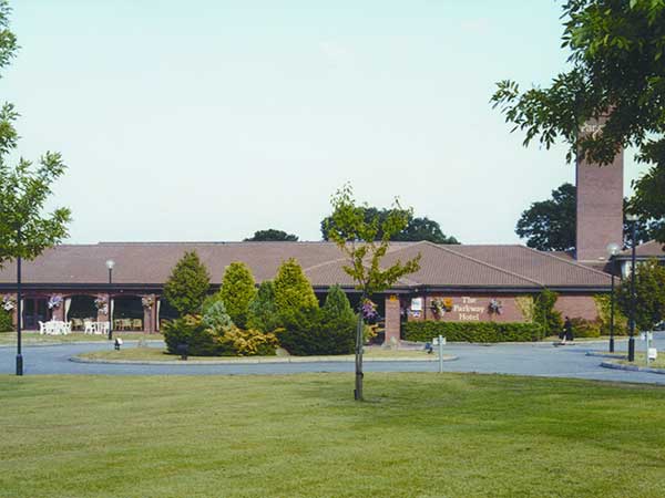 Parkway Hotel